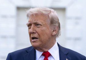 Тръмп затяга миграционната политика: Край на имиграцията от „държави от третия свят“