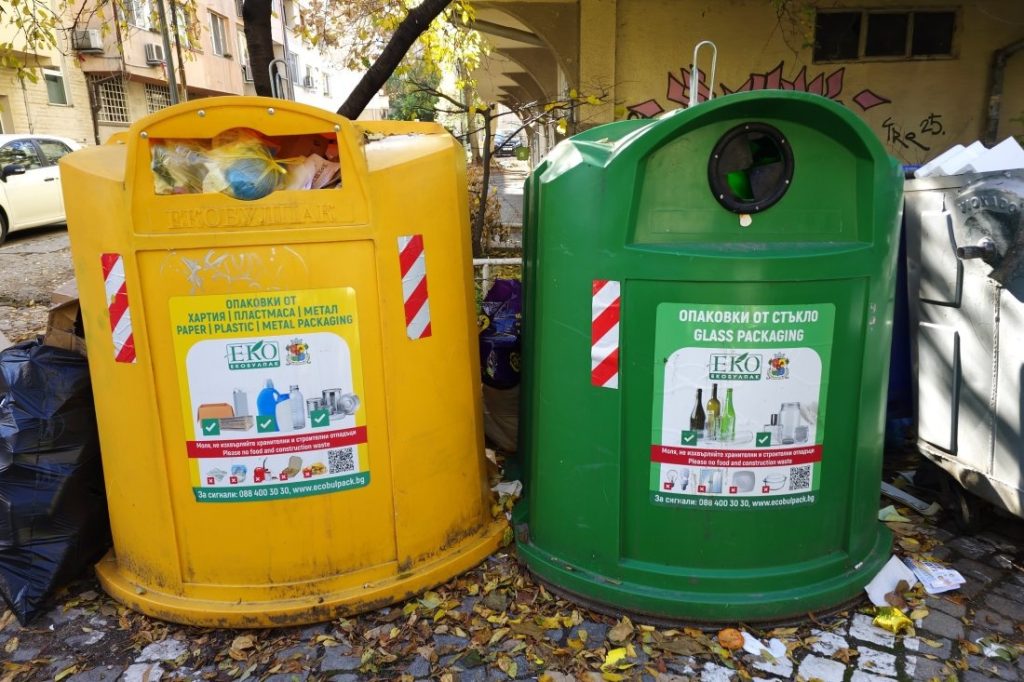Обрат в боклучената криза: "Екобулпак" възстановява събирането на отпадъци, но СО обяви нова поръчка