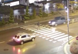 80-годишен шофьор с 60 г. стаж блъсна мъж с бастун на пешеходна пътека в София