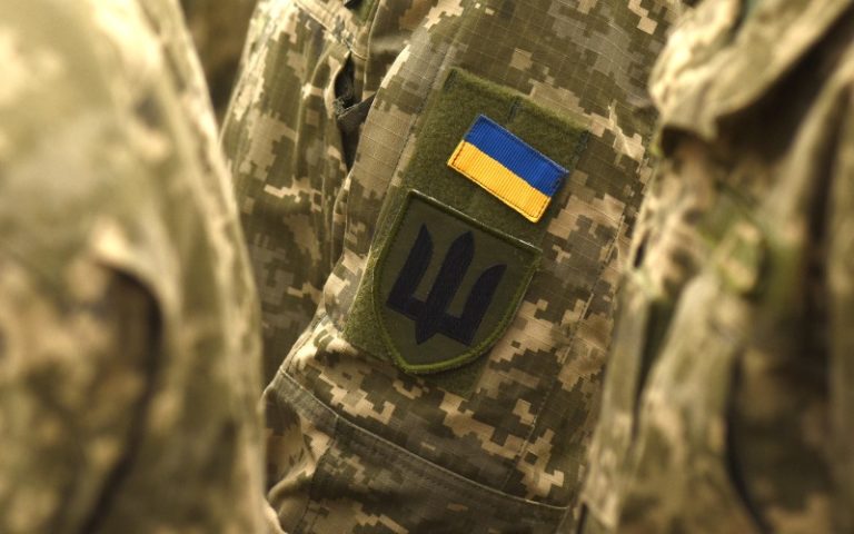 Вашингтон връчи на Зеленски план от 28 точки: Териториални отстъпки, съкращаване на армията и избори до 100 дни Вашингтон връчи на Зеленски план от 28 точки: Териториални отстъпки, съкращаване на армията и избори до 100 дни