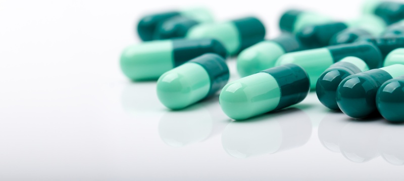 Спецакция в София: Икономическа полиция и здравни власти иззеха забранени лекарства от магазини за храни