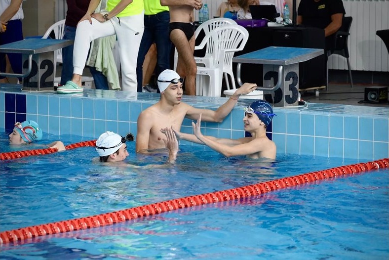 Над 110 деца участваха в IX Национален турнир по адаптирано плуване в Стара Загора