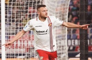 Джейми Варди продължава да блести в Серия А на 38 години