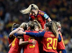 Испания защитава титлата си в Лигата на нациите с убедителна победа над Германия