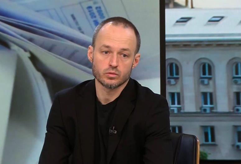 Стойчо Стойчев: Оставка на правителството няма да помогне на хората