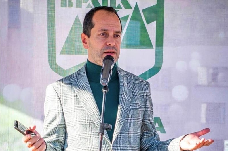 Кметът на Враца Калин Каменов ще съди за тормоз над семейството му