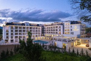 Гранд Резорт Павел Баня: Най-добър петзвезден медикъл СПА хотел за 2025 г.