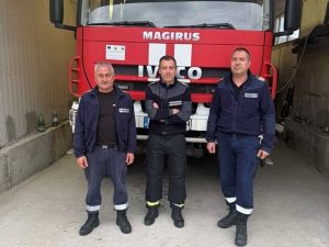 Пожарникари от Хисаря спасиха мъж с диабетична криза на улицата