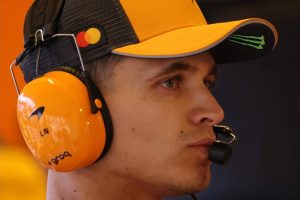 „Макларън“ връща отборните заповеди за финала на Формула 1