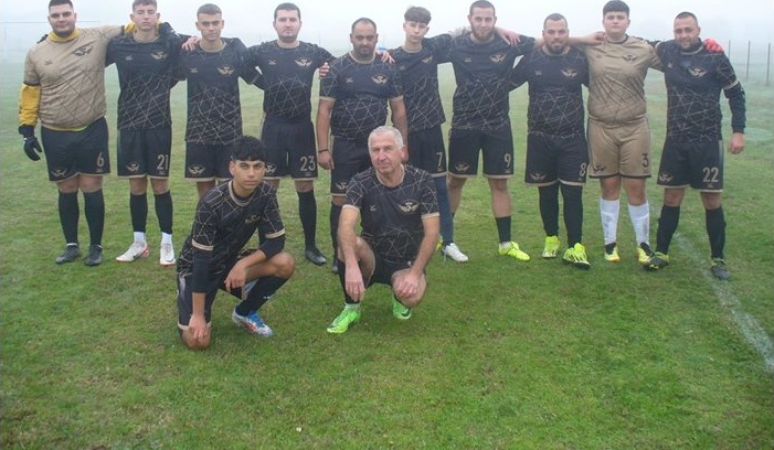 Въпреки 0:34: „Златните войводи“ търсят нови играчи с обява във Facebook