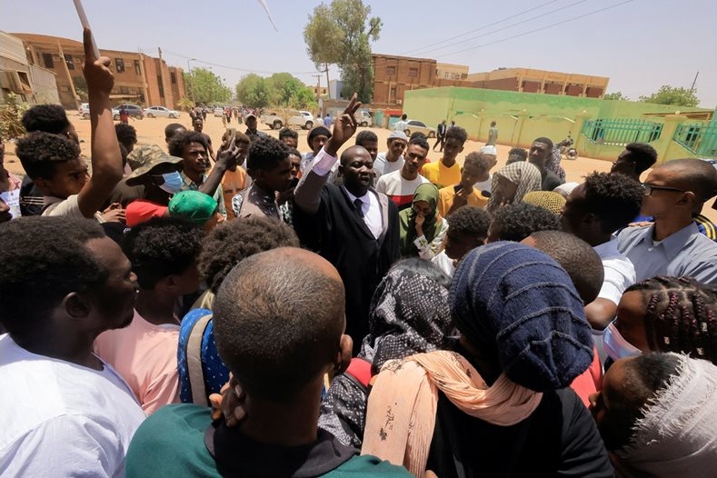 Над 30 деца загинаха при атака с дрон срещу детска градина в Судан