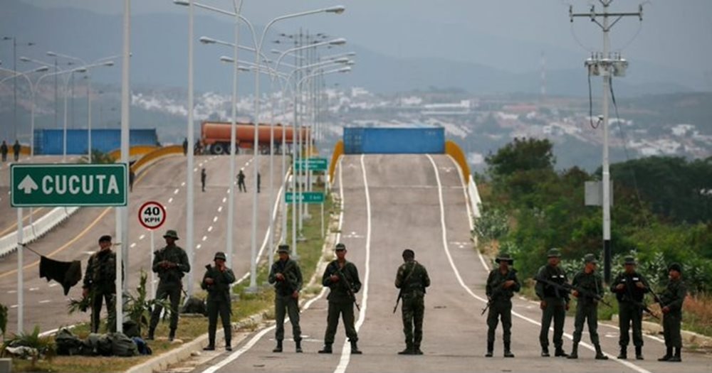 5600 нови войници се присъединиха към венецуелската армия на фона на напрежение със САЩ