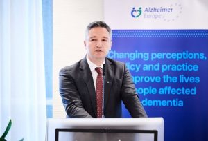 Кристиан Вигенин настоява за обща европейска стратегия срещу деменцията