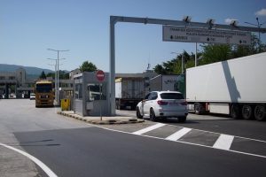 Възстановено е движението на тежкотоварни камиони при ГКПП "Кулата"
