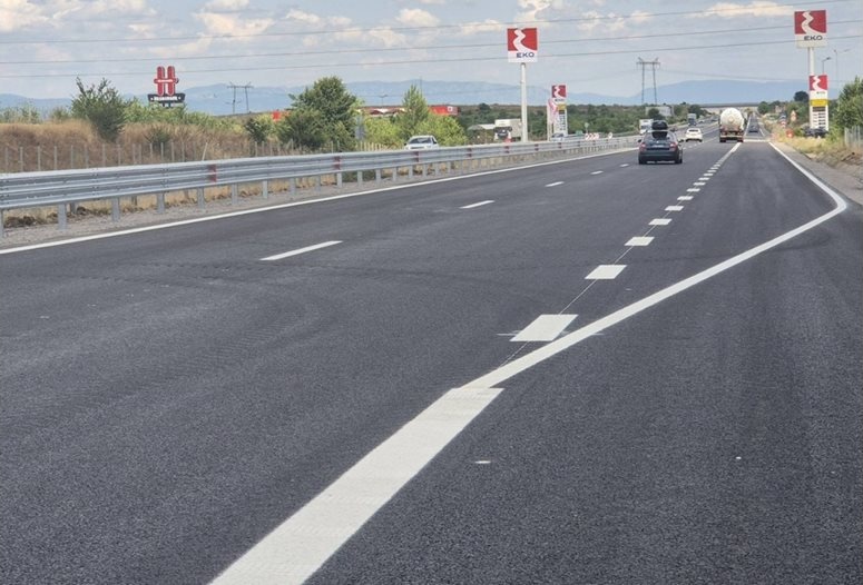Движението по АМ "Тракия" при км 31 в посока София е възстановено