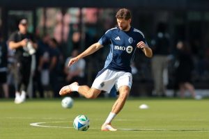 Томас Мюлер остава във Ванкувър Уайткапс за 2026 г.