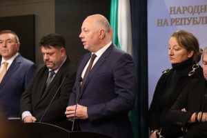 Френски медии анализират оставката на българското правителство