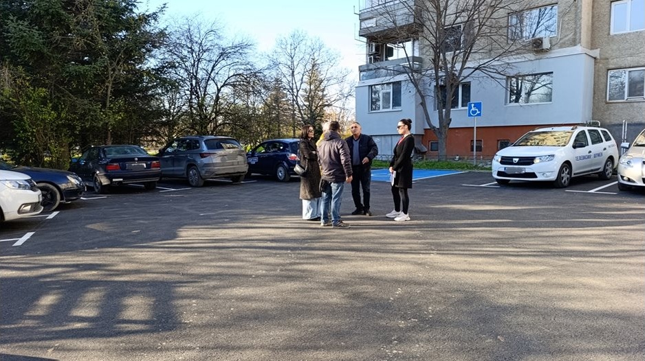 Кметът на Шумен откри ремонтираната улица „Лозенград“ за над 400 хил. лв.