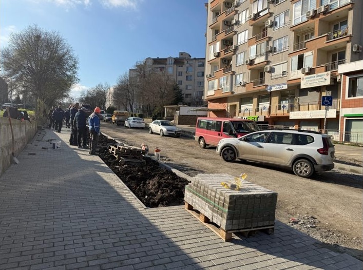 Три нови паркинга с 88 места облекчават достъпа до Детската болница в Бургас