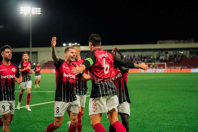 Гибралтар настига България по клубен футбол, достигайки исторически връх в УЕФА