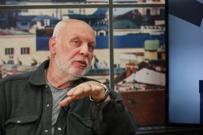 Проф. Пламен Димитров: Обществото не е разделено на две, а на поне пет групи