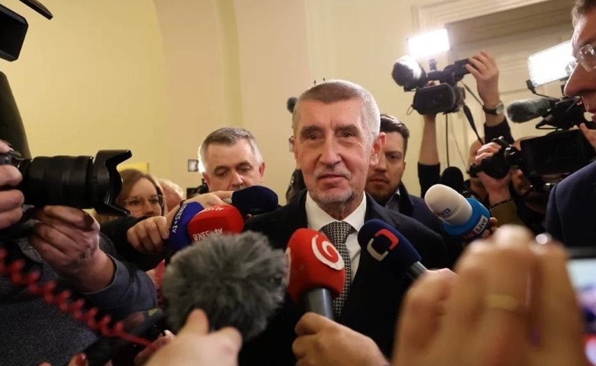 Чехия няма да дава гаранции за заема за Украйна, заяви премиерът Бабиш