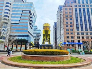 Китай затяга контрола: Ограничаване на финансовите рискове и засилване на регулацията от 2026 г.