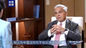 Кишор Махбубани: Светът трябва да приветства китайското лидерство в роботиката