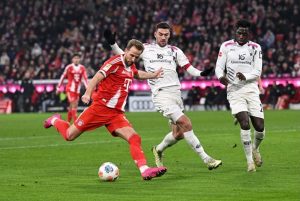 Изненада в Бундеслигата: Байерн измъкна точка от последния Майнц 05