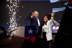 Хосе Антонио Каст печели президентските избори в Чили, отбелязвайки завой надясно