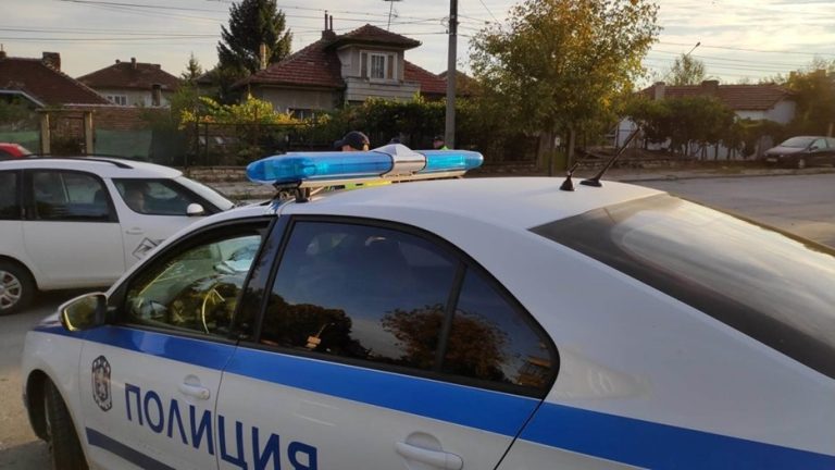 Предколеден обир: Разбиха бензиностанция в Козаревец