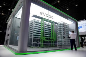 Китайски производители на батерии вдигат цените: Литият поскъпва до 15%