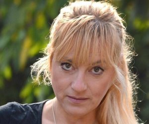 Надежда Алексиева отбелязва рожден ден: Журналистът с артистичен поглед към Варна