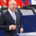 Станислав Стоянов от „Възраждане“ поиска среща с Фон дер Лайен за отлагане на еврото