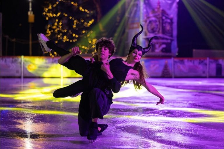 Александра Фейгин блести в „Приказни герои“ на Ледения парк тази неделя Александра Фейгин блести в „Приказни герои“ на Ледения парк тази неделя