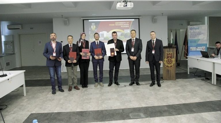 УХТ Пловдив събра над 75 учени от 5 държави на конференция за хранителни технологии
