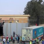 950 тона хуманитарна помощ потеглят от Кипър за Газа по коридора „Амалтея“