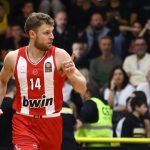 Везенков и „Олимпиакос“ сложиха край на негативната серия в Евролигата