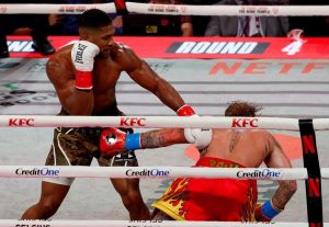 Джошуа към Фюри след победата над Джейк Пол: Стига приказки, нека говорим с юмруци!