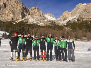 Четирима българи на осминафиналите на Световната купа по сноуборд в Давос, Малена Замфирова впечатлява с 5-о място