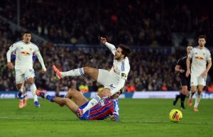 Илия Груев с ключов принос за разгромна победа на "Лийдс" над "Кристъл Палас"