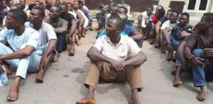 Нигерия: Освободени са 130 отвлечени ученици, никой не е в плен