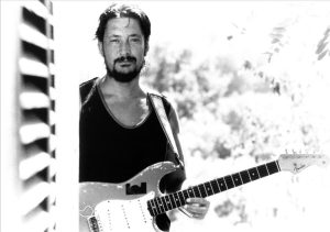 Крис Риа, гласът зад „Driving Home for Christmas“, почина на 74 години