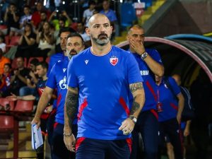 Деян Станкович се завръща начело на „Цървена звезда“