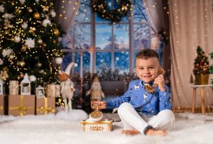 3-годишният Самуил Ончев: Трето поредно участие в конкурса "Дете под елхата"