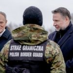 Полският премиер Туск посети граничната охрана преди Коледа