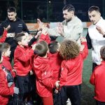 Играчи на ЦСКА зарадваха най-малките таланти от школата