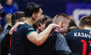 Мони Николов посяга към първи трофей в Русия след силен мач пред семейството си