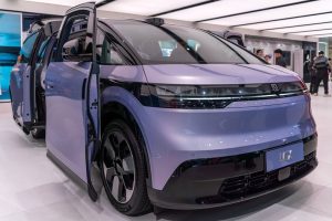 Китай въвежда революционен стандарт за енергийна ефективност на електромобилите