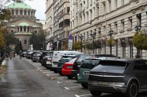 Еврото може да поевтини автомобилите, но само при лизинг